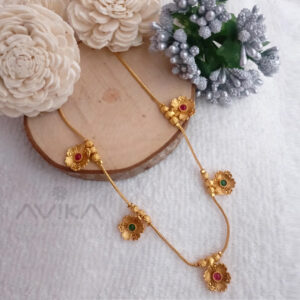 Flower Charms Neckchain in rose gold
