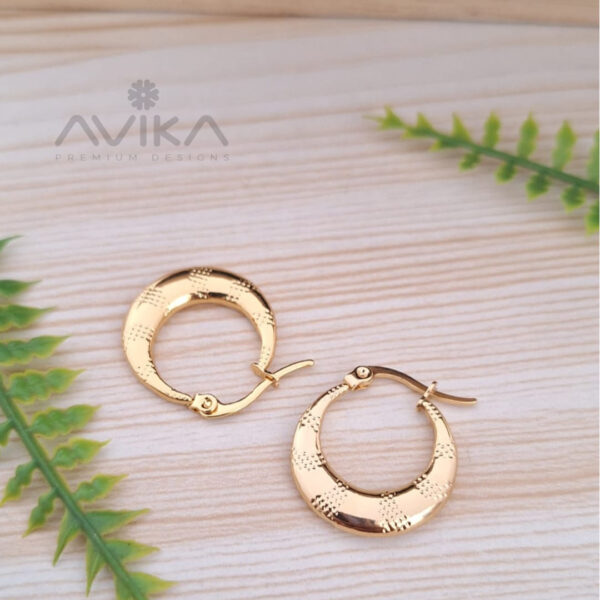 Anti-Tarnish Hoops