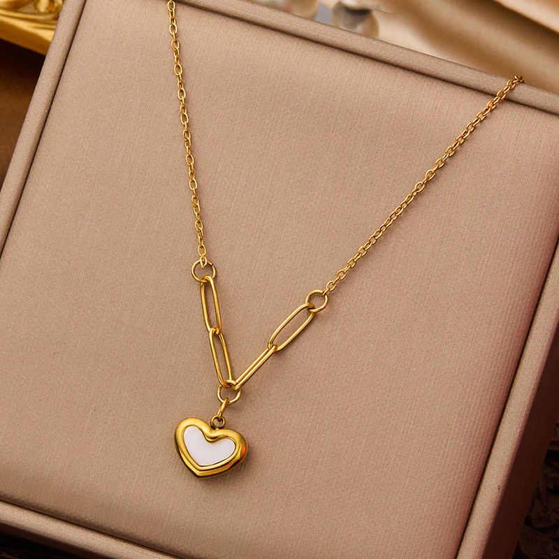 Gold-Plated-Anti-Tarnish-Heart-Pendant-Necklace