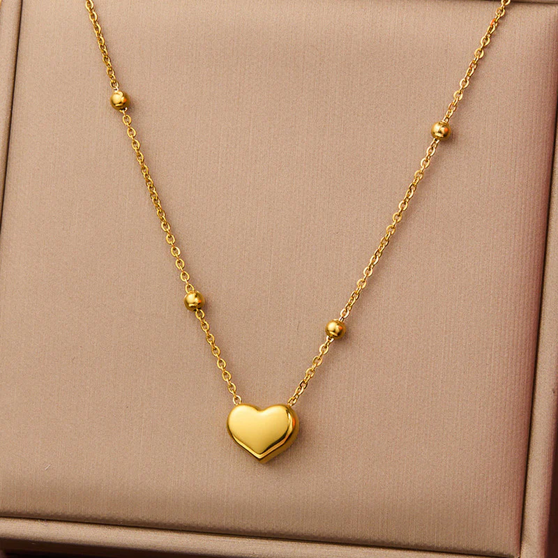 Gold-Plated-Anti-Tarnish-Heart-Themed-Pendant-Chain