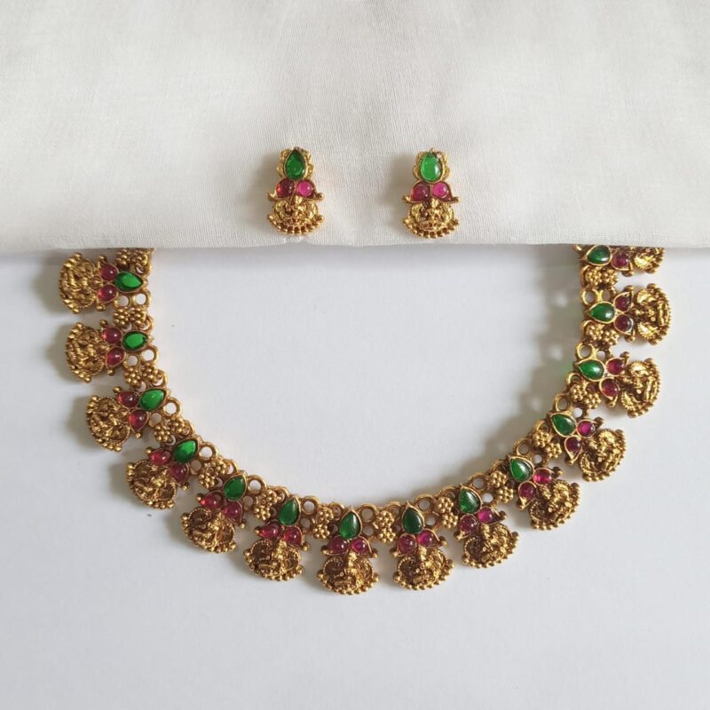 Matte-Finish-Lakshmi-Coin-Necklace-with-Earrings