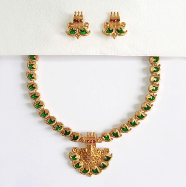 Traditional-Antique-Green-Manga-Palakka-Necklace-with-Earrings