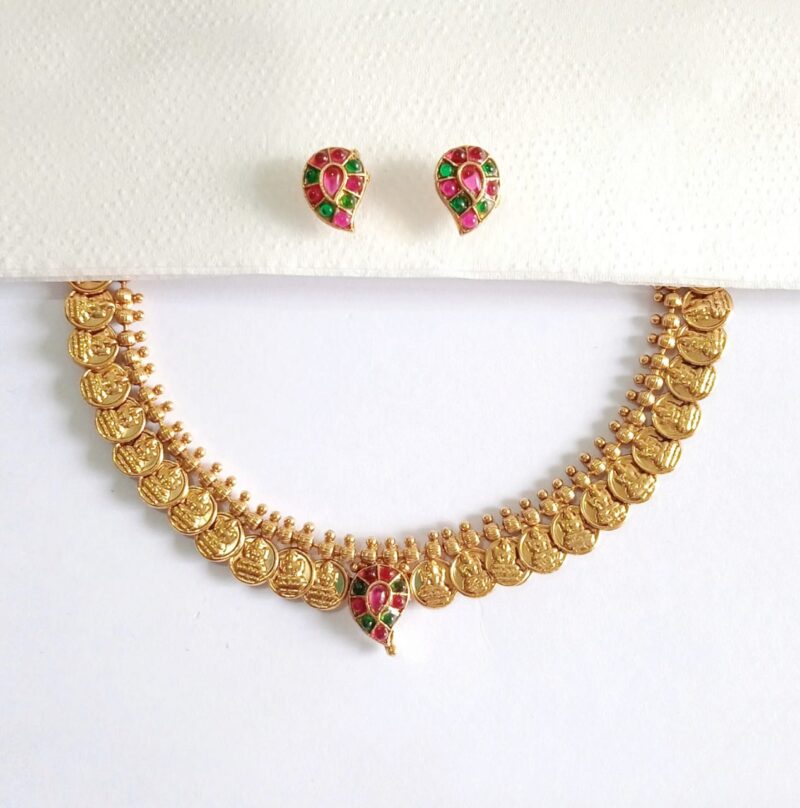 Traditional-Mango-Lekshmi-Coin-Necklace-with-Earrings