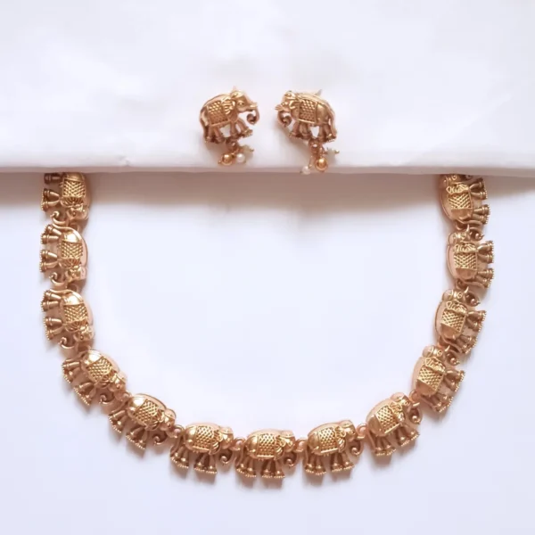 Matte-Finish-Elephant-Motif-Temple-Jewellery-Necklace-Set