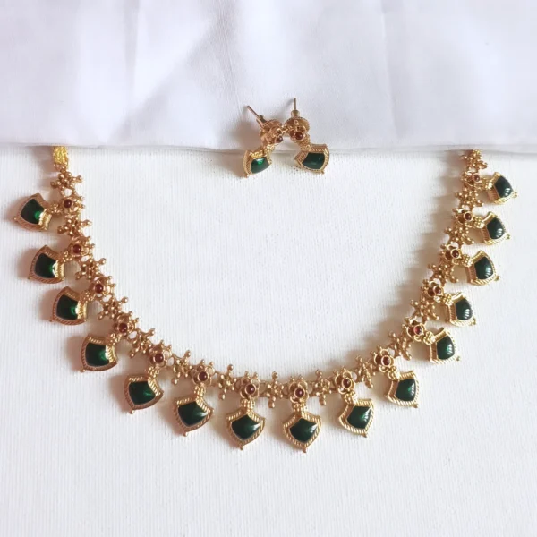 Traditional Kerala Palakka imitation jewellery necklace under 500