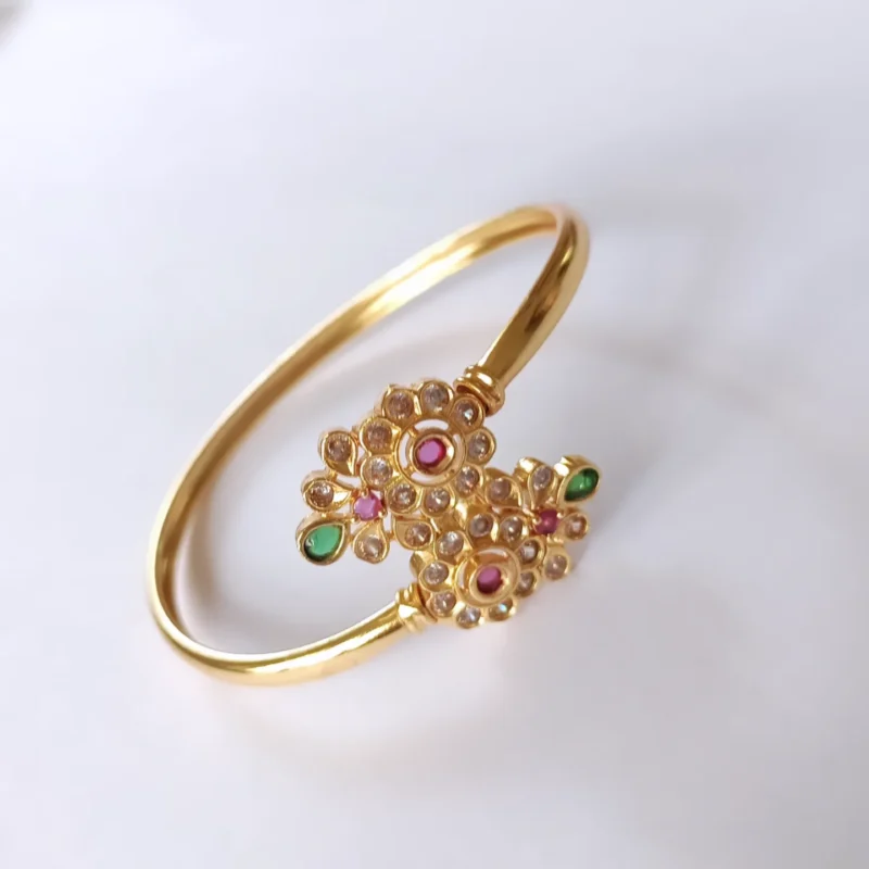 Traditional-Openable-Floral-Bracelet-Kada-with-Kempu-Stones