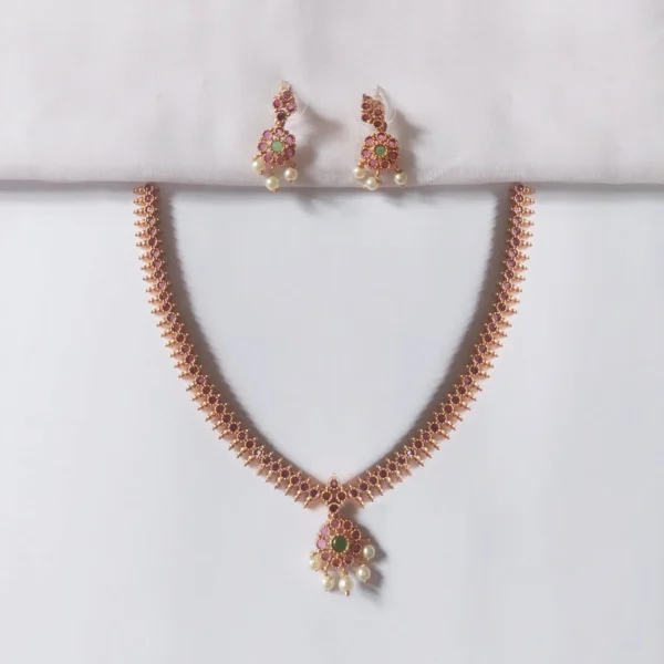 Traditional-South-Indian-Kempu-Stones-Attigai-Necklace-Set
