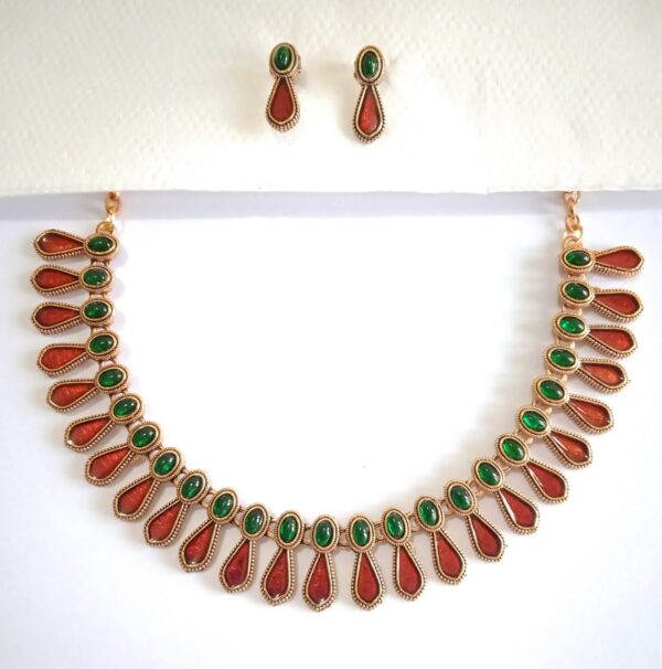 Kerala Style Nagapadam Necklace Set