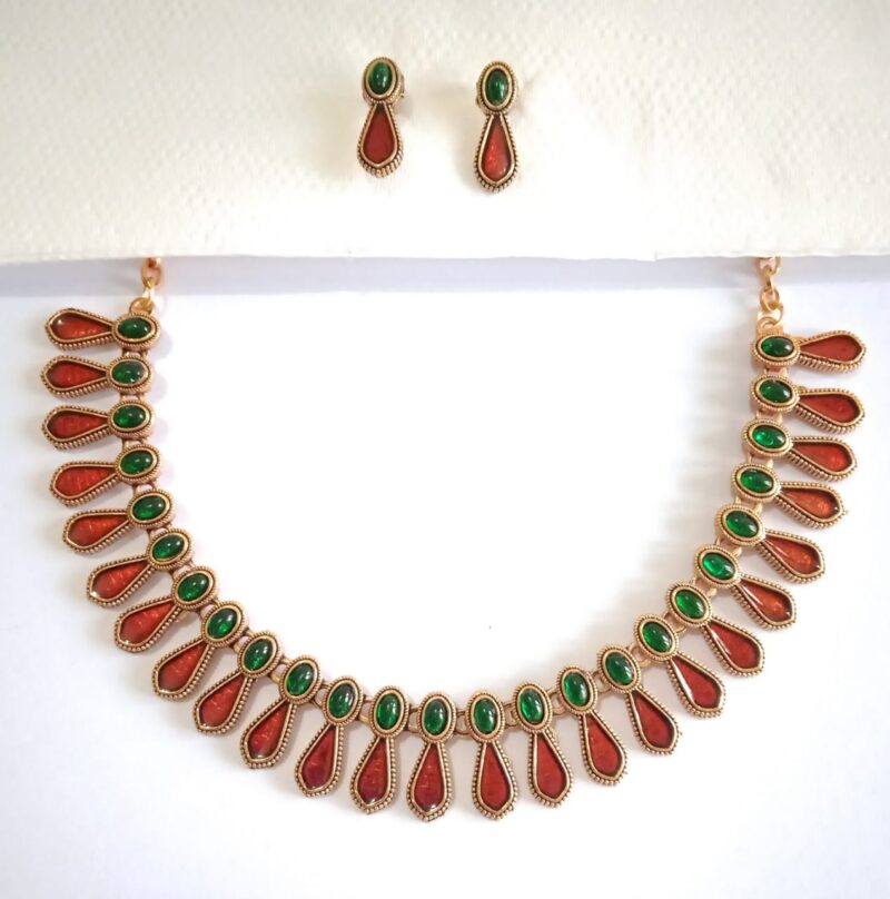 Kerala Style Nagapadam Necklace Set