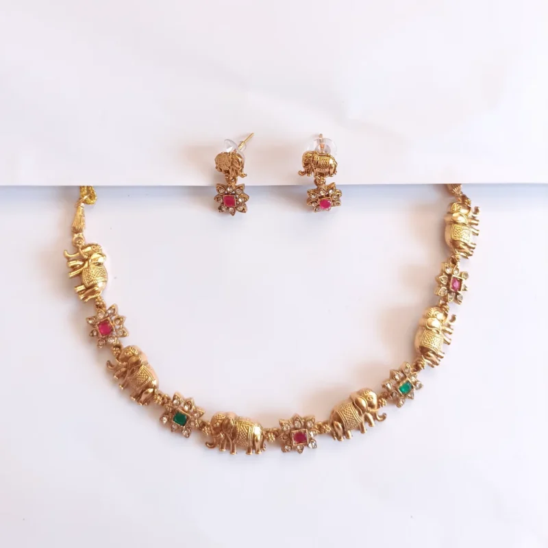 Gaja Ratna Necklace Set