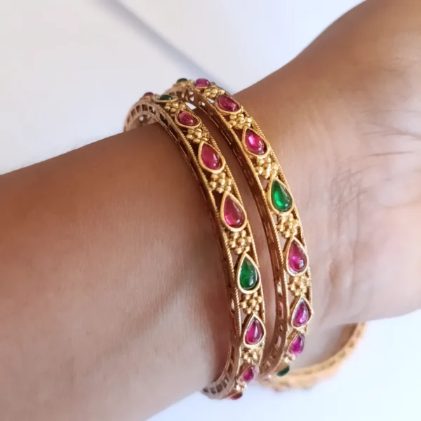 Matte-Gold-Plated-Bangles-Decorated-with-Ruby-Green-Kempu-Stones