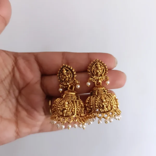 South-Indian-Mahalekshmi-Temple-Design-Jhumkas-with-Pearls