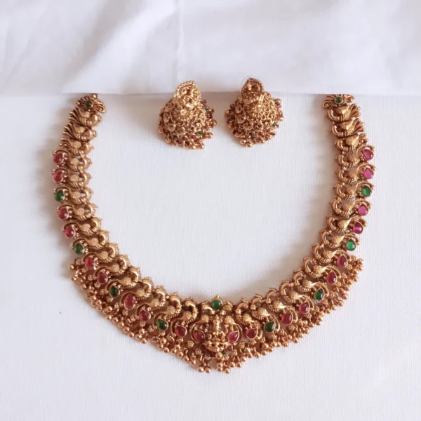 Traditional-South-Indian-Lekshmi-Peacock-Bridal-Choker-Set