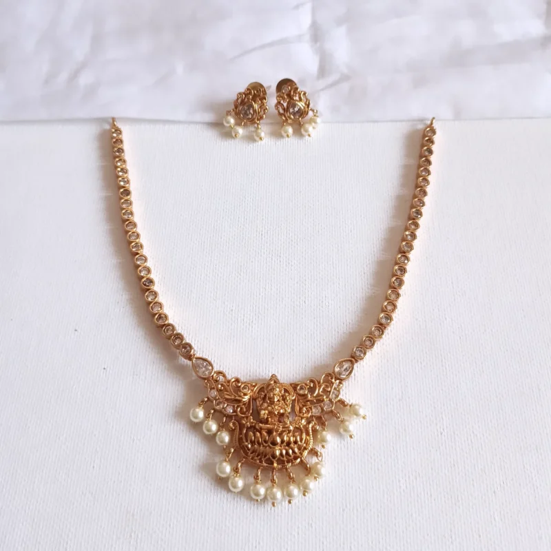 Lakshmi Pearl Drop Necklace Set