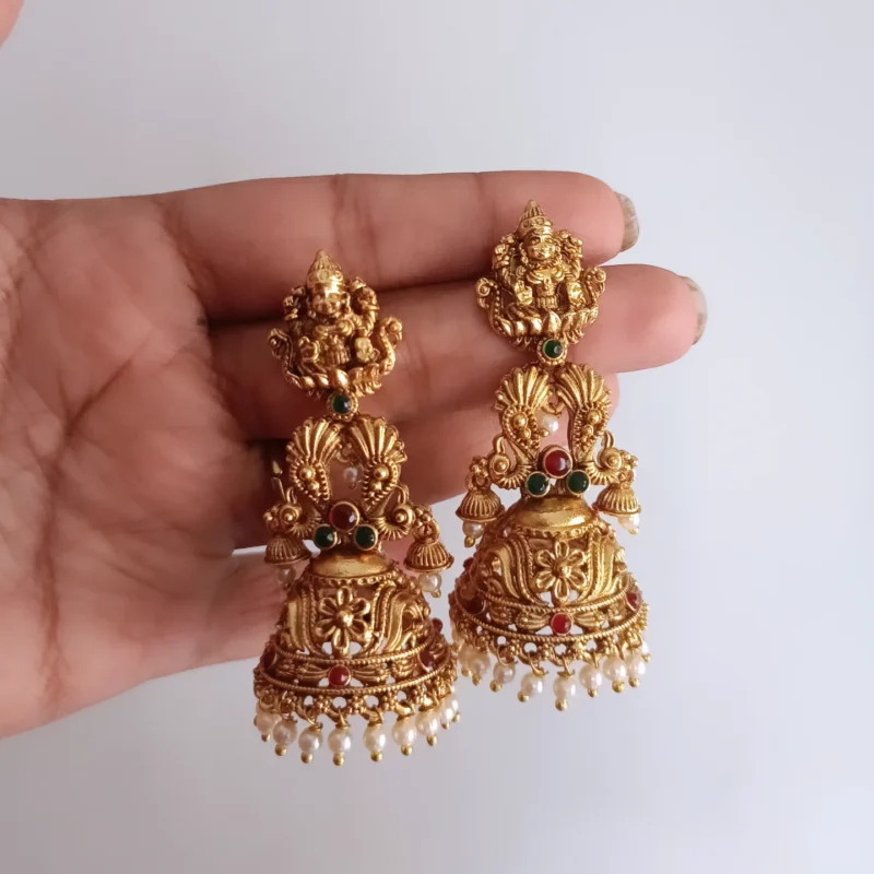 Lakshmi Kundan Pearl Jhumka Earrings