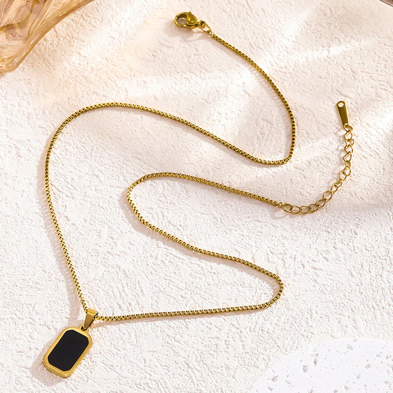 Anti Tarnish Geometric Pendant Necklace
