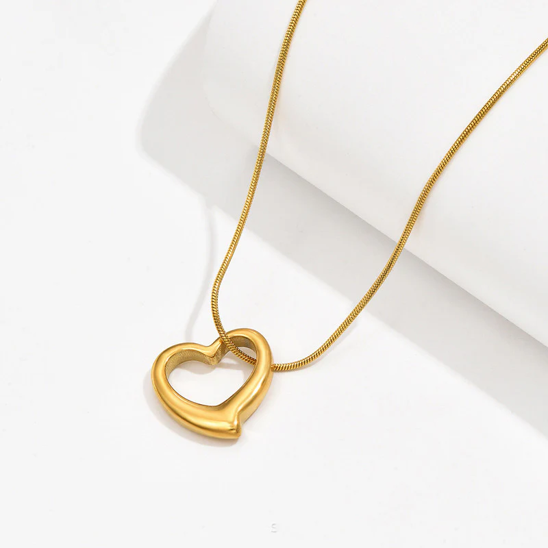 Anti Tarnish Heart Pendant