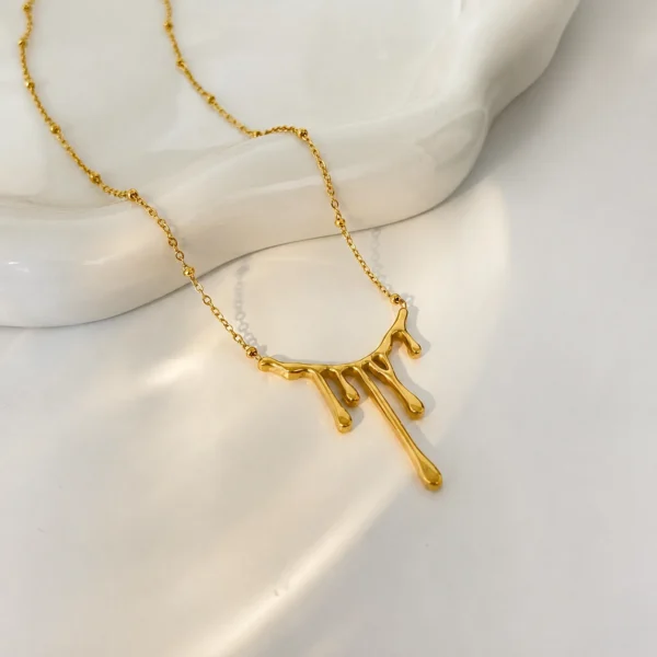 Anti Tarnish Melting Honey Necklace