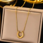 Anti Tarnish Horse Shoe Pendant Necklace