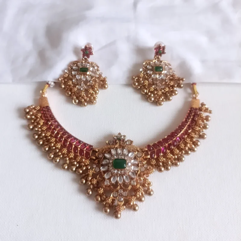 Temple Guttapusalu Necklace Set