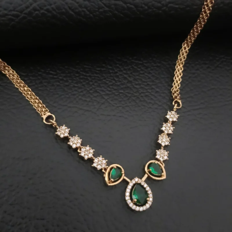 Pear Shaped Crystal Necklace Set
