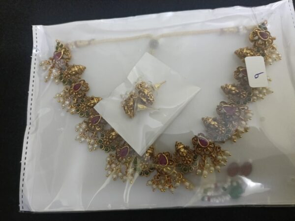 Temple Design Choker - free shipping