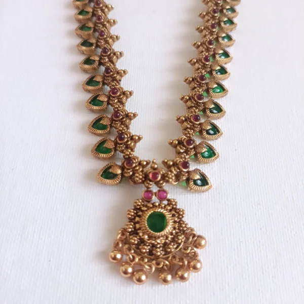 Traditional-Antique-Palakka-Long-Haaram