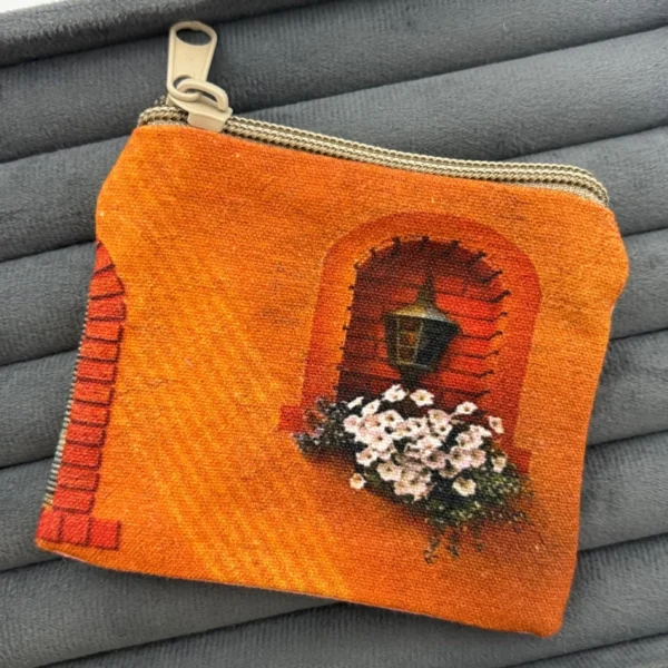 Woven-Scene-White-Flower-Box-and-Brick-Archway-Coin-Pouch