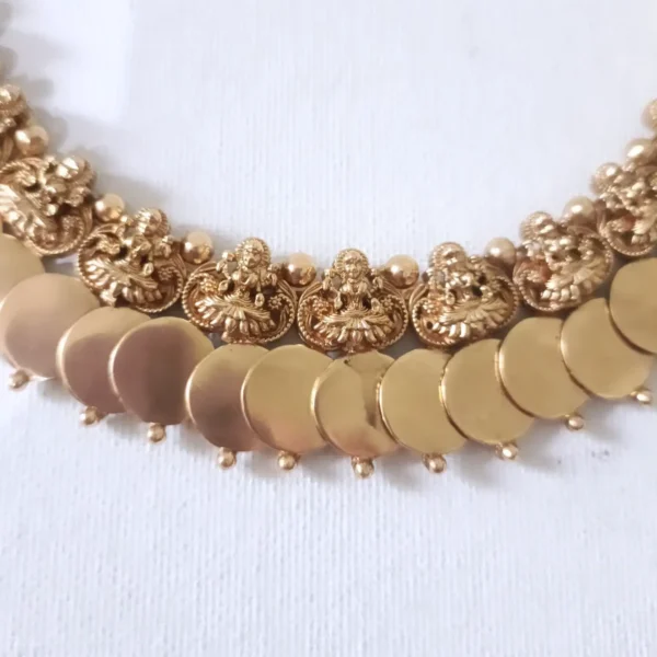 Lakshmi-Kasu-Mala-Short-Neckalce