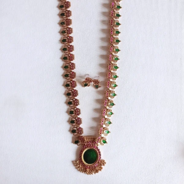 Palakka Pendant Long Necklace Set