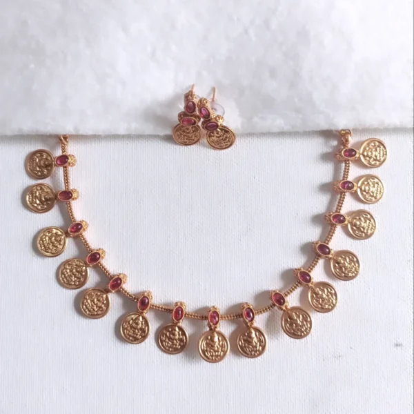 Lakshmi Coin Kemp Necklace Set