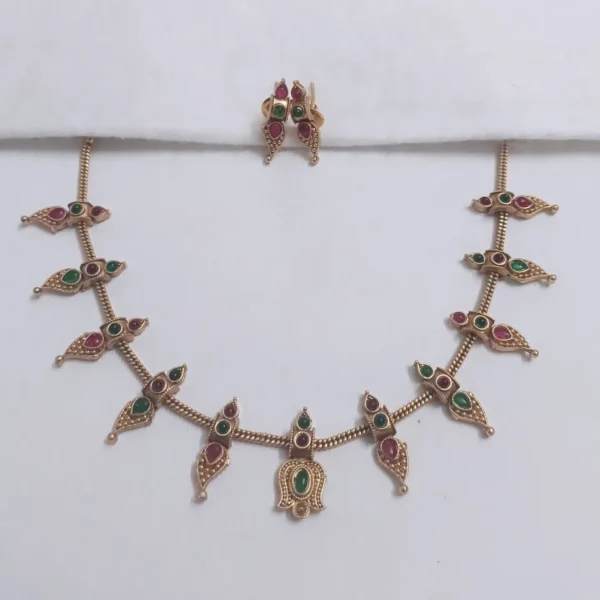 Non-Idol-Design-Mango-Motifs-Multi-Kemp-Stones-Necklace