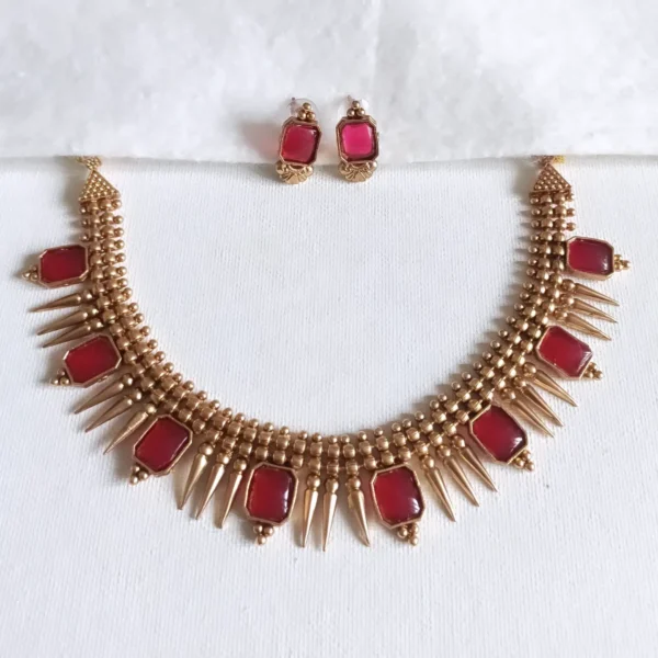 Sufi-Stone-Mullamottu-Necklace