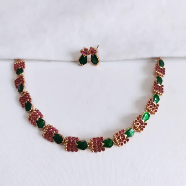 Ruby-and-Green-Enamel-Nagapadam-Cluster-Choker