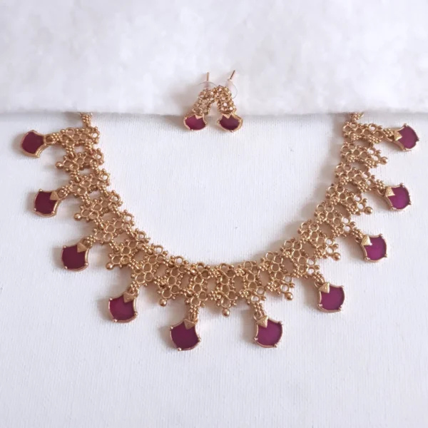 Traditional-Non-Idol-Mesh-Texturing-Purple-Palakka-Hanging-Drops-Necklace