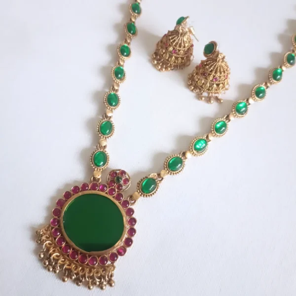 Traditional-Non-Idol-Multi-Green-Kempu-Stone-Long-Necklace
