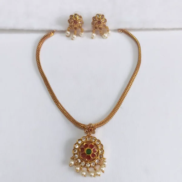 South Indian Attigai Necklace Set