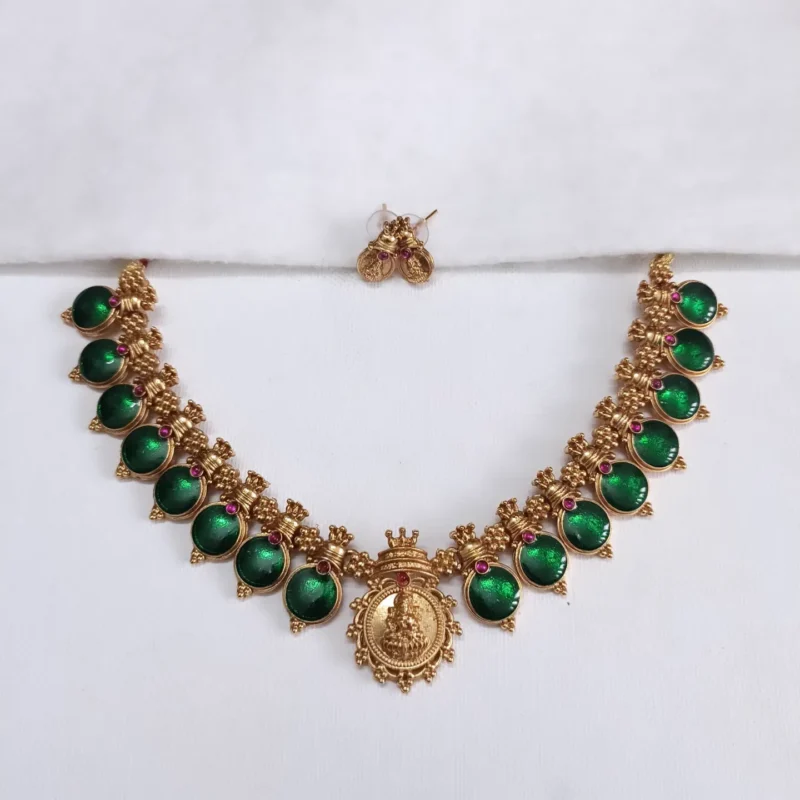 Green Palakka Round Necklace Set