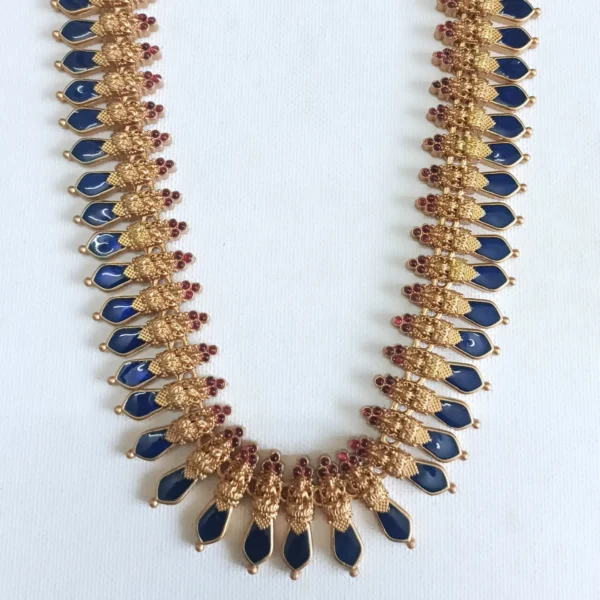 Lekshmi-Blue-Nagapadam-Long-Haaram-with-Jhumkas.