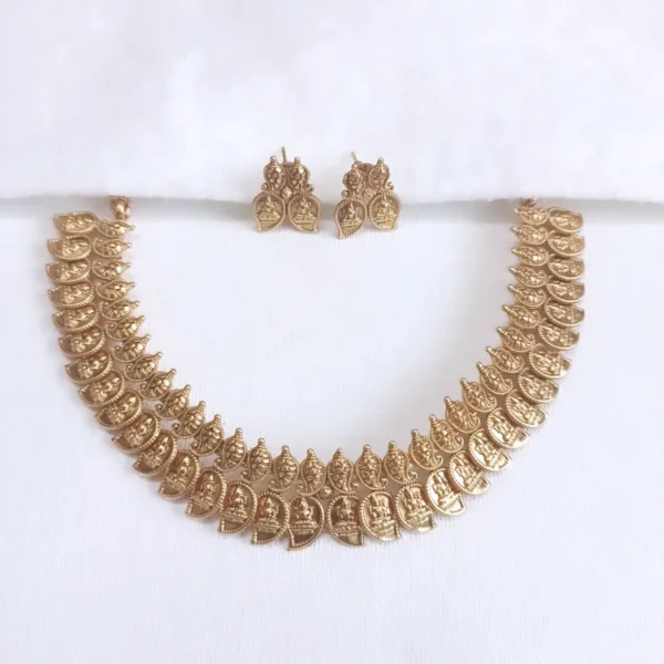 Lakshmi Mango Double Layer Necklace Set