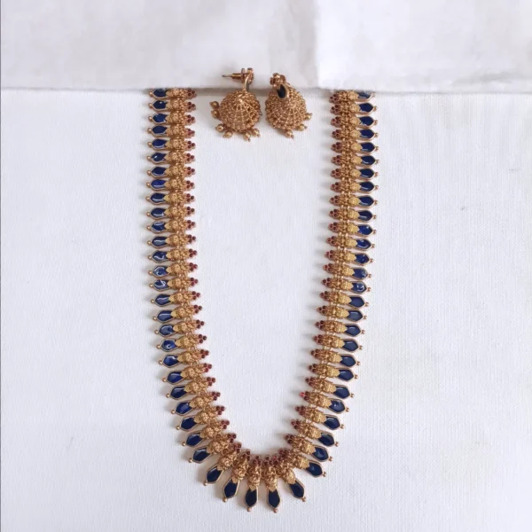 Lakshmi Blue Nagapadam Long Haaram